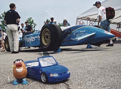 Spud arrives at the track